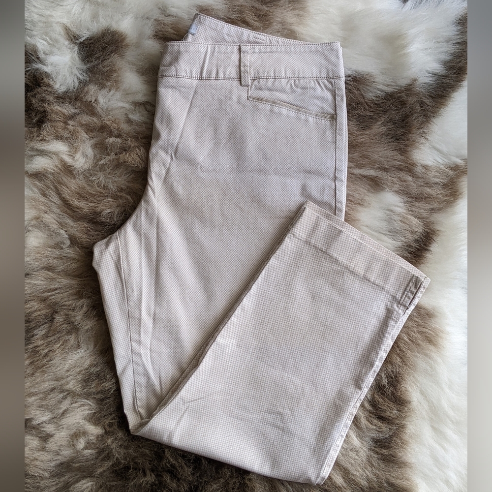 NY&Co. crop pants